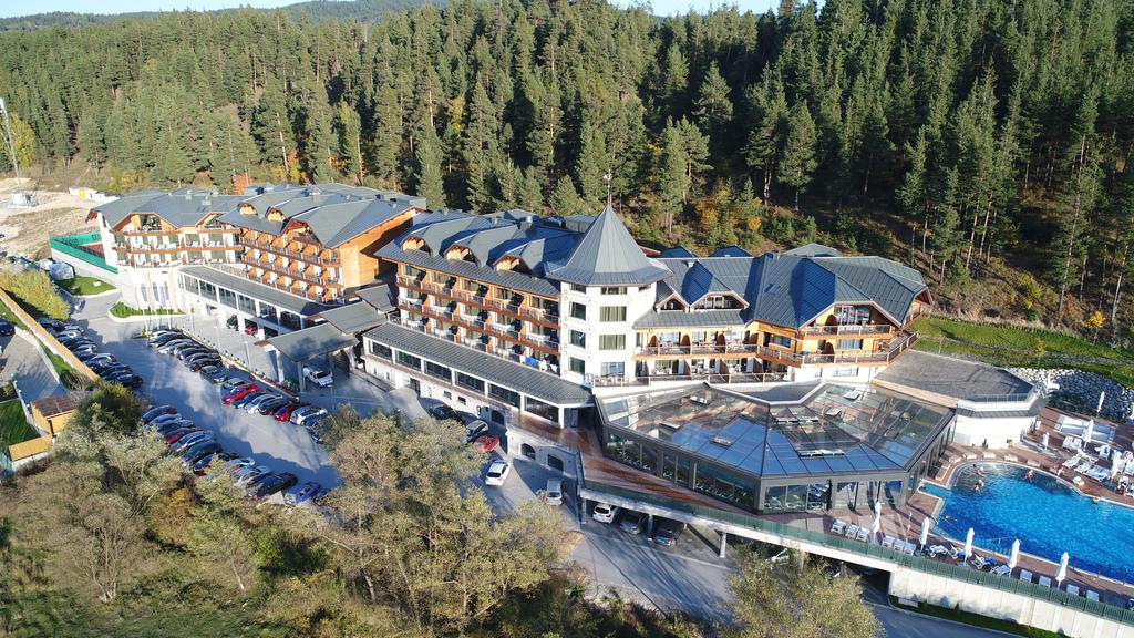 Сотни горячих источников: сколько стоит отдых на термальных курортах Болгарии