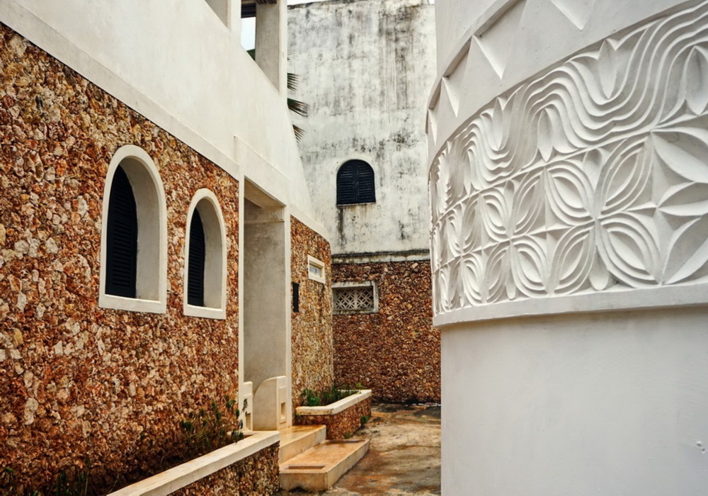 Заповідні парки та європейська культура: Африка, яку не показують туристам