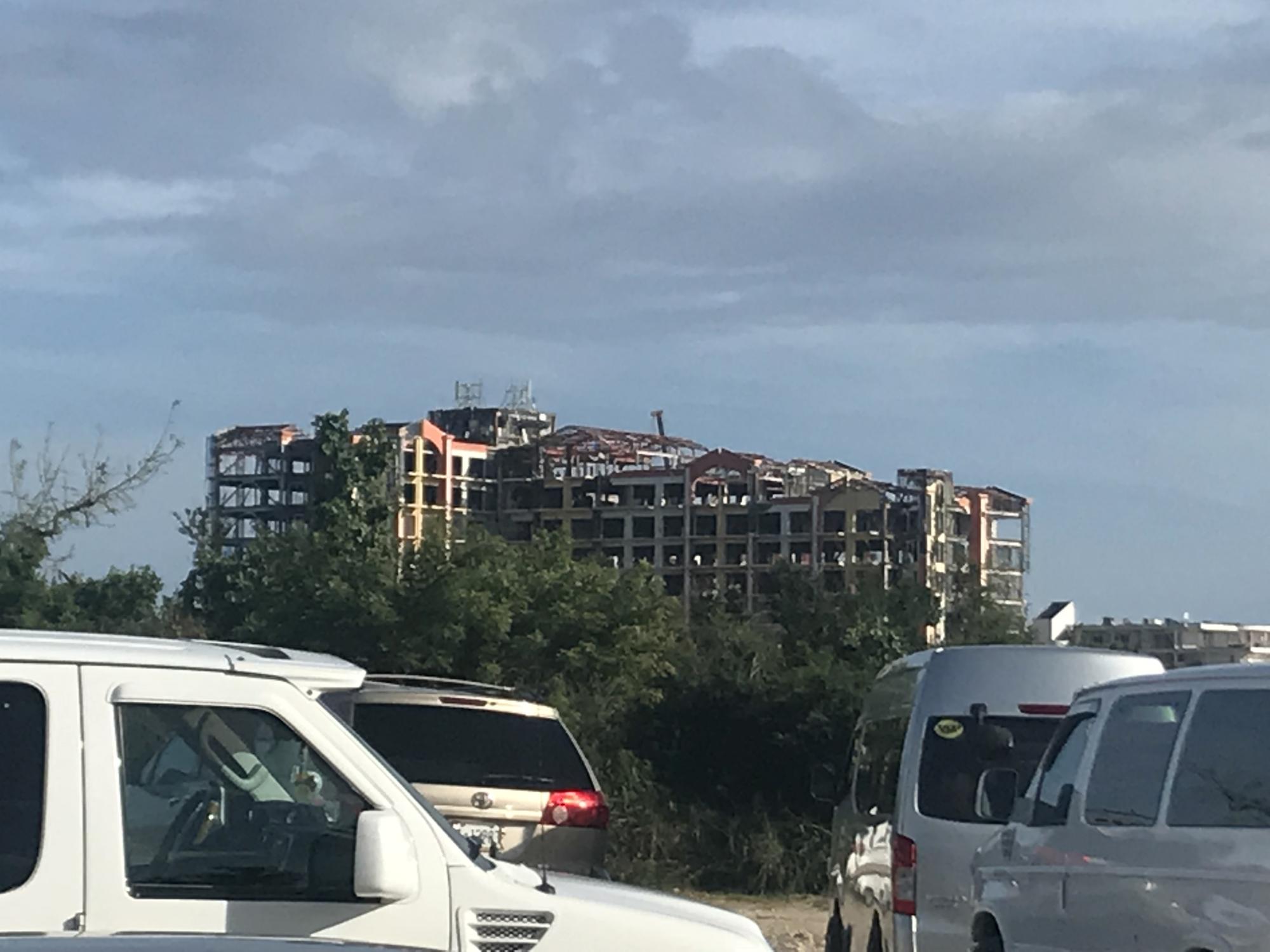 "Око" урагана: как курортный тропический остров пережил впечатляющий шторм