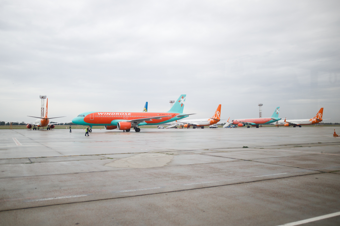 Багато нових напрямків: рейси, які запускаються з України вже скоро