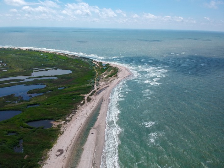 &quot;Ціни просто вражають&quot;: скільки насправді коштує відпочинок на морі у Бердянську