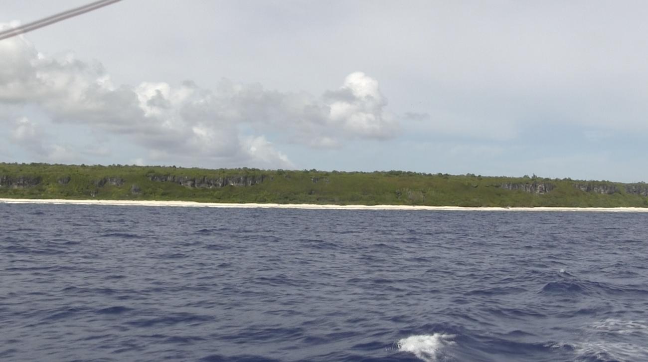 Безлюдний кораловий атол: як я побував в особливому місці Тихого океану