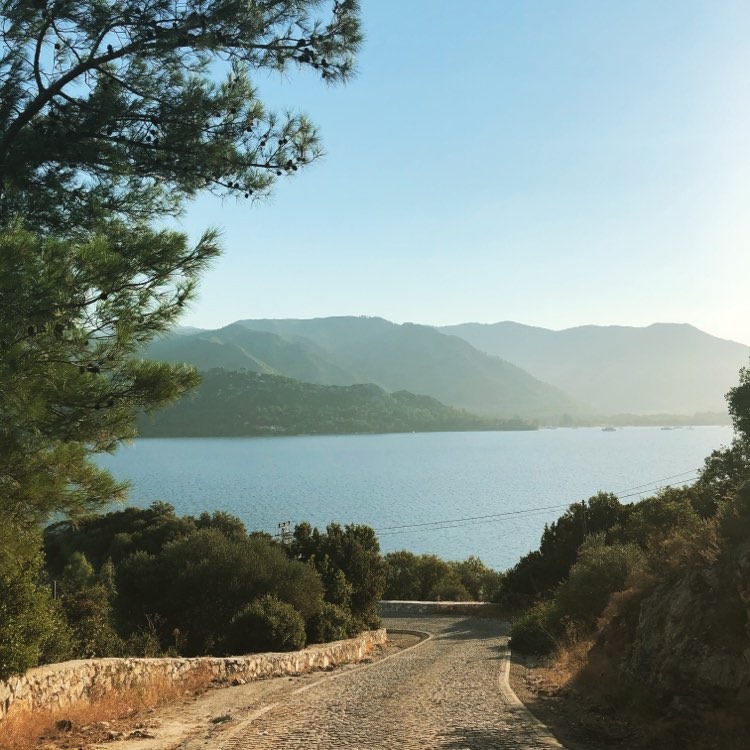 &quot;Сумма экономии впечатляет&quot;: тонкости отдыха в Турции во время карантина