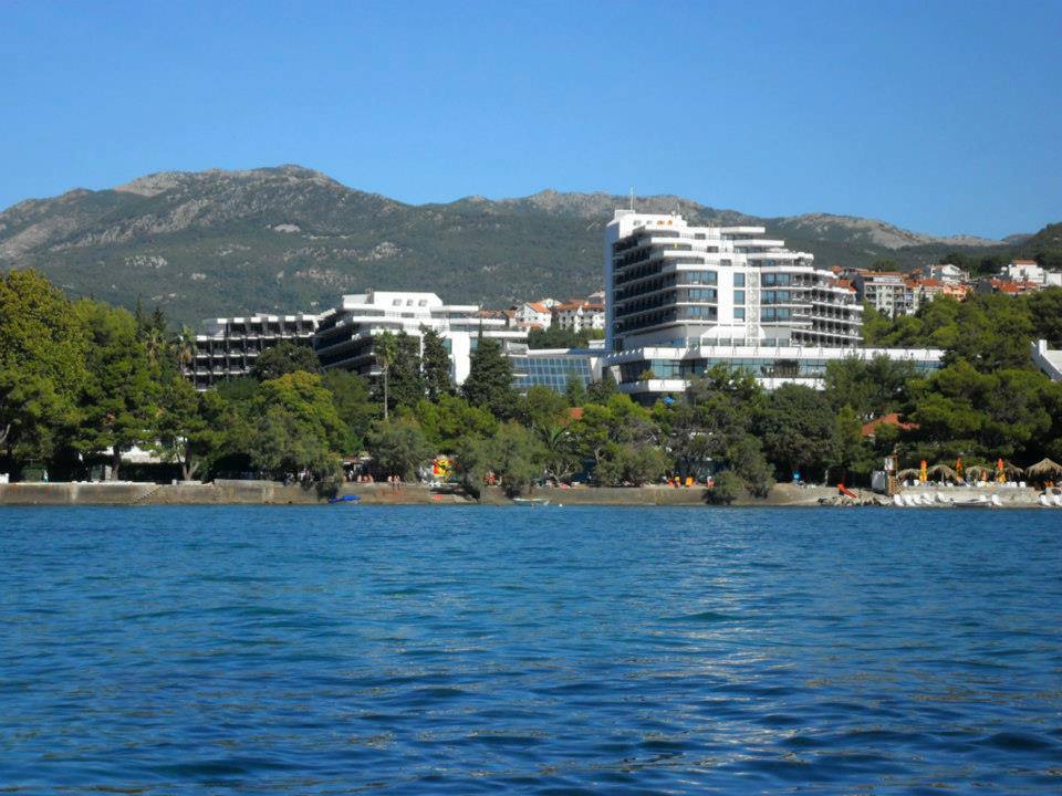 Відпочинок з комфортом: кращі теплі джерела Чорногорії для відпустки взимку