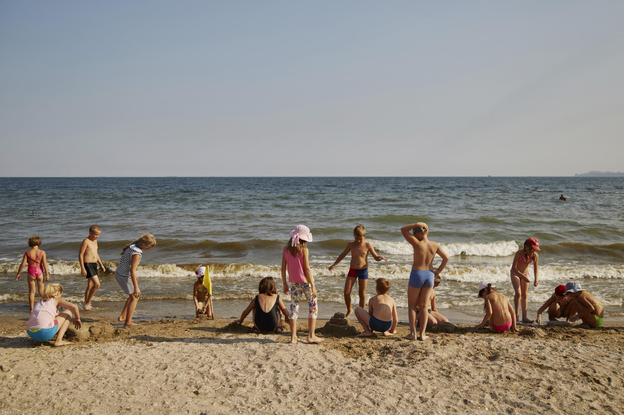 Новые правила и ПЦР-тесты: к чему готовиться, выбирая летний лагерь для отдыха ребенка