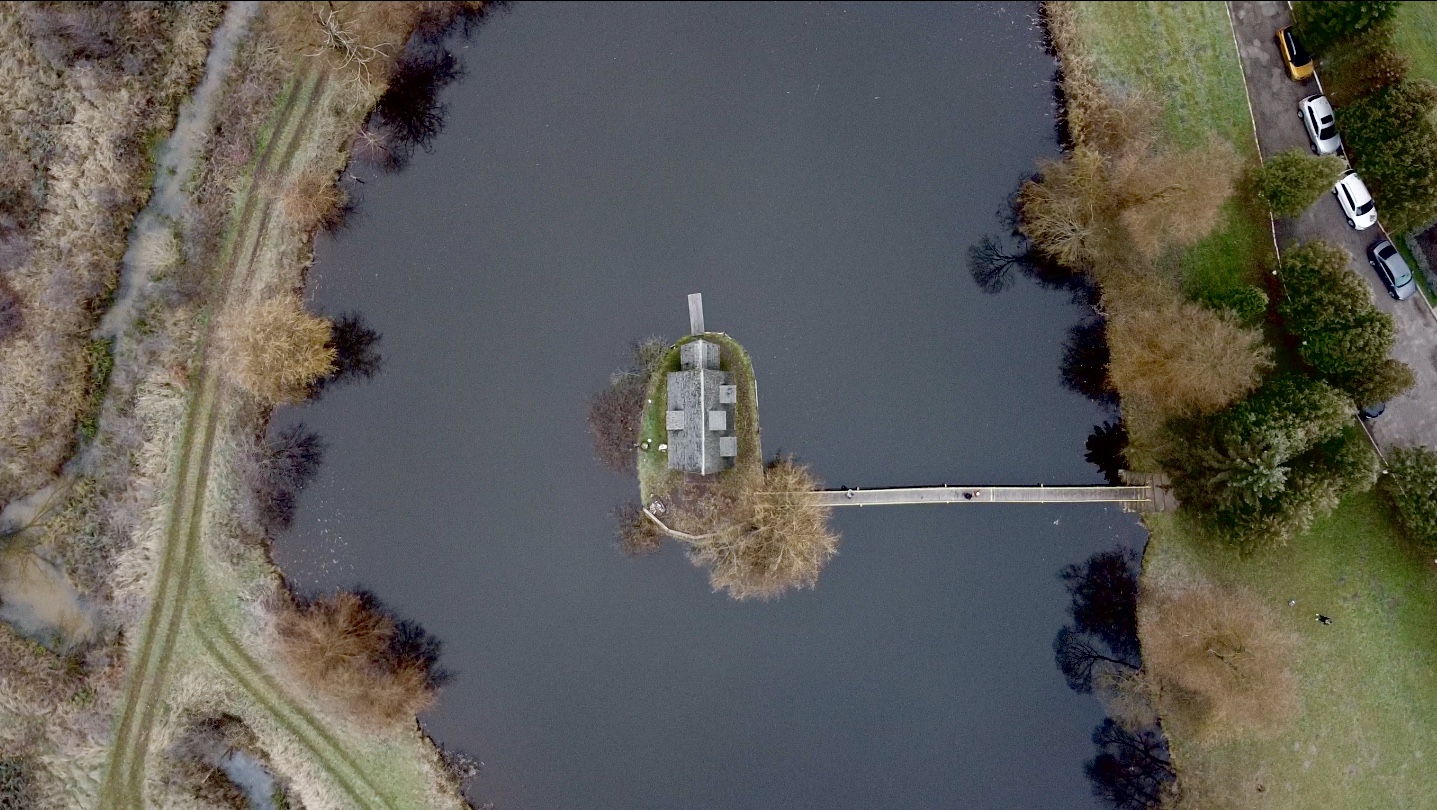 Сказочный дом на воде и подземная церковь: лучшие локации Львовщины, о которых мало знают туристы