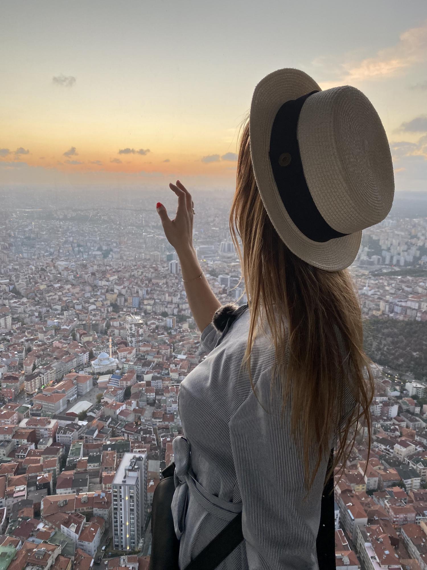 Місто з висоти, нова мечеть і яскраві будиночки: &quot;секретні&quot; локації Стамбулу для ідеального вікенду