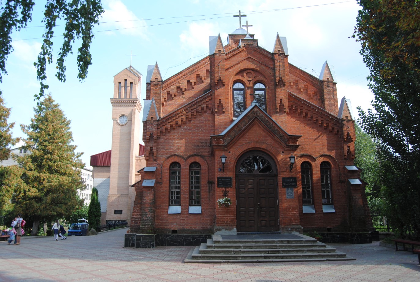 Сотні дивовижних локацій: німецькі архітектурні шедеври в Україні, про які мало знають туристи