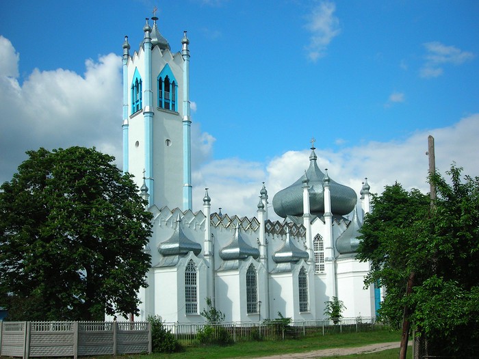 "Воронцовское чудо" и объекты Городецкого: село на Черкасщине удивляет туристов необычными локациями