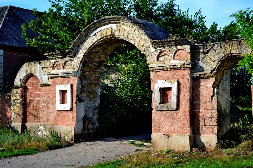 "Гранд-каньон", старые поместья и нацпарк: лучшие локации юга Украины для осеннего уикенда