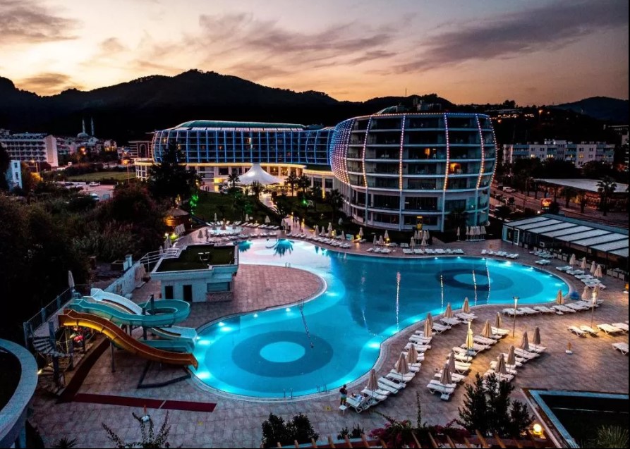 Тепле море та релакс: кращі країни для пляжної відпустки у новому сезоні