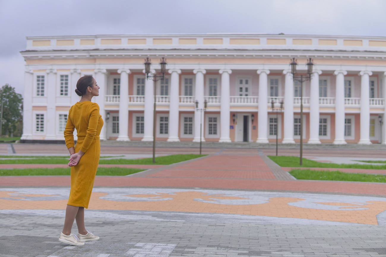 Розкіш та дух історії: найкрасивіші палаци України для весняного вікенду