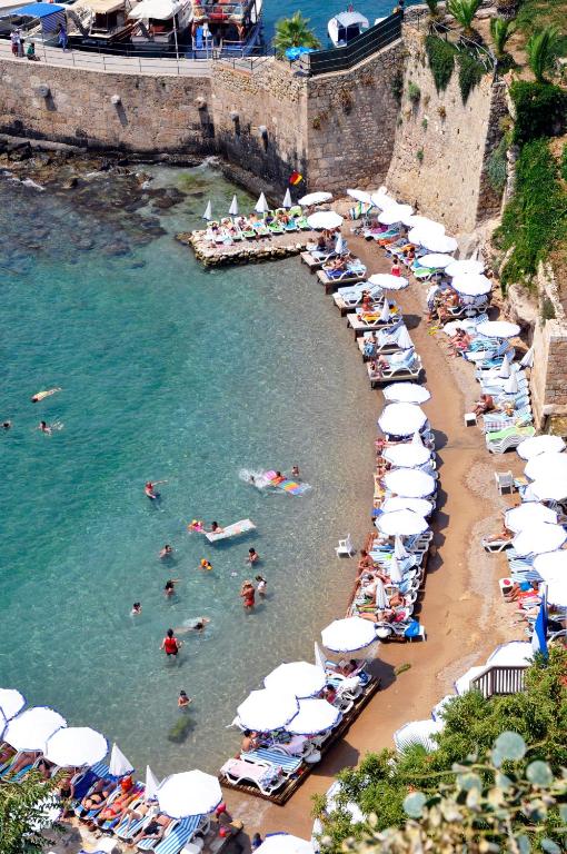 &quot;Можуть закрити кордони&quot;: що буде з турами на курорти Туреччини на піку сезону