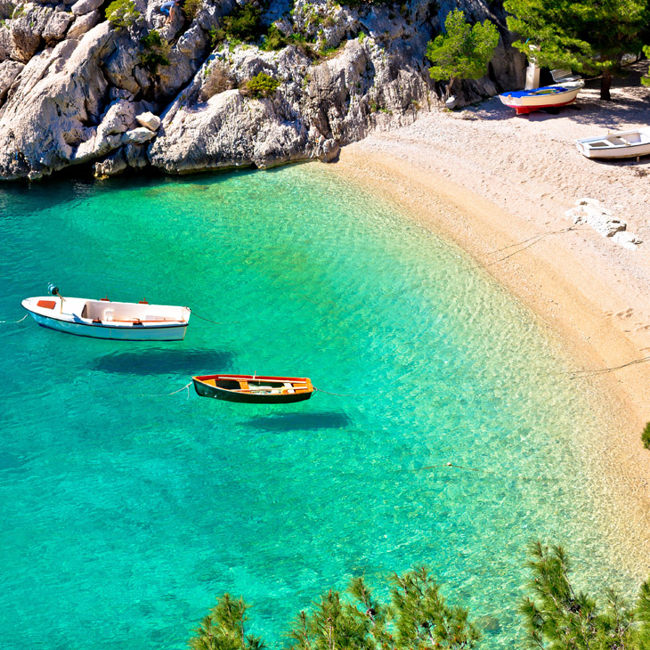 Путевки в лето: лучшие пляжи на Балканах для отдыха в 2021 году