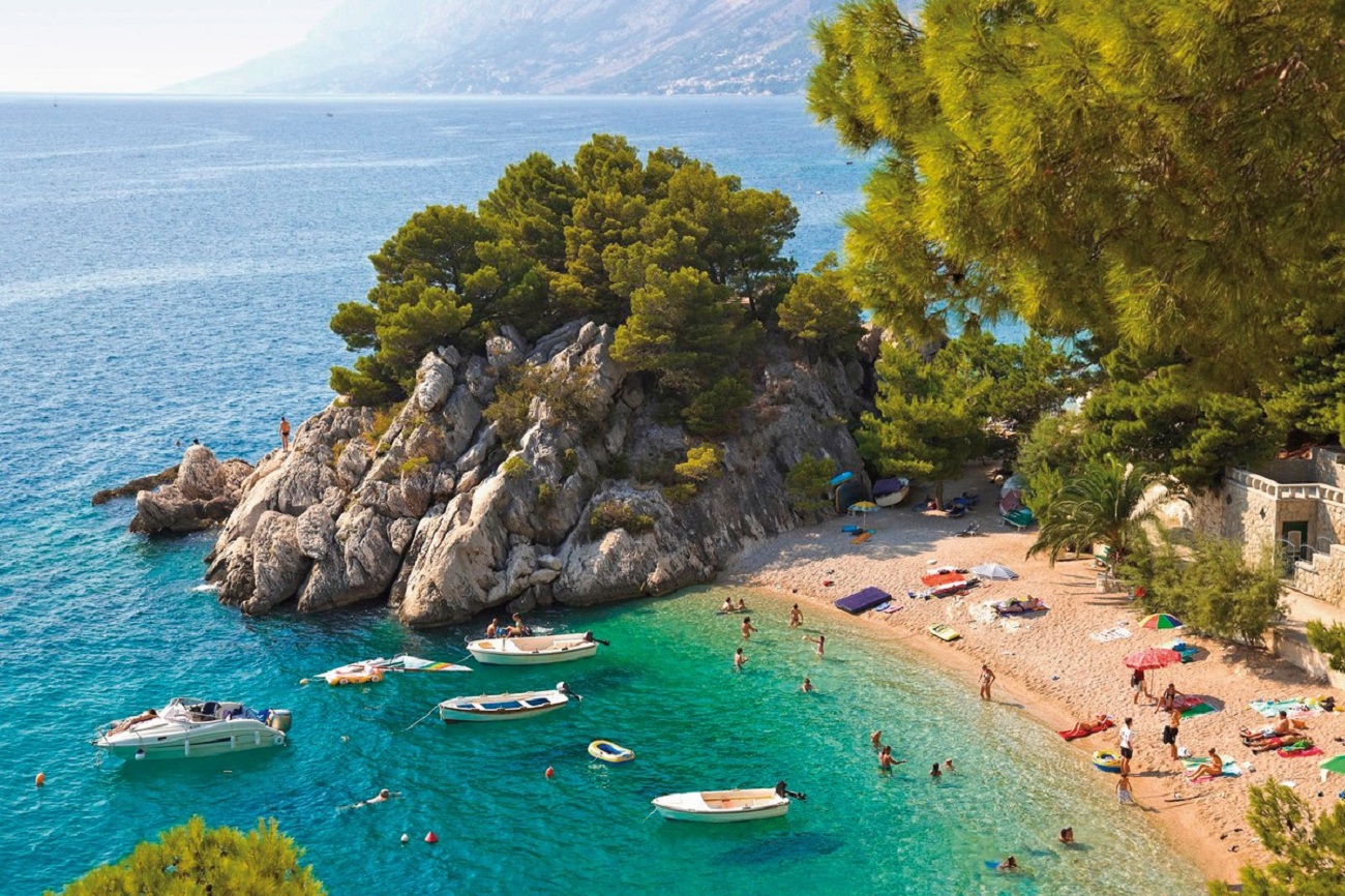 "Много туров уже распродано": сколько стоит отдых с началом пляжного сезона в Хорватии