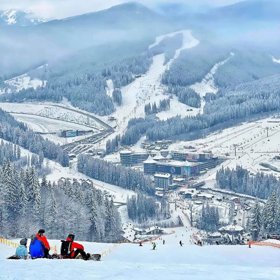 У розпал карантину: як працює курорт Буковель в "червоній" зоні