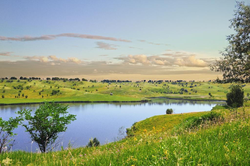 Альтернатива даче: где и по какой цене комфортно отдохнуть за городом в октябре
