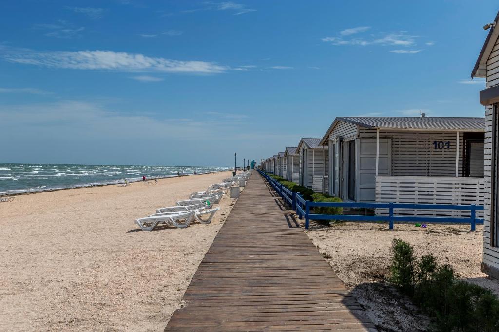 Черноморск по цене Аланьи: стали известны цены за отдых на море в Украине летом