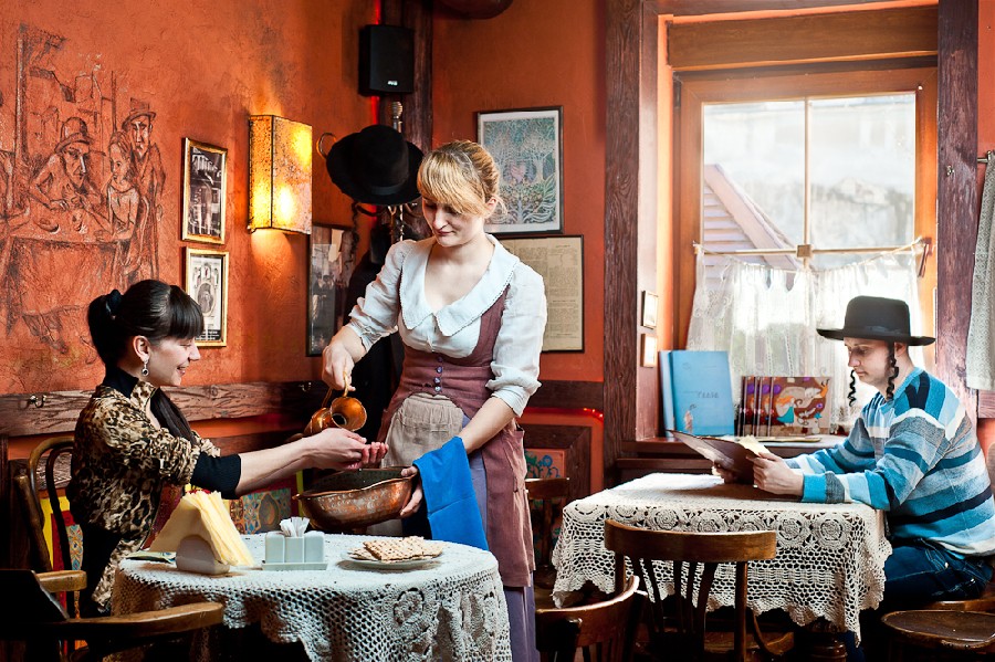 "В атмосфері Різдва": у скільки туристам обійдеться житло у Львові на Новий рік