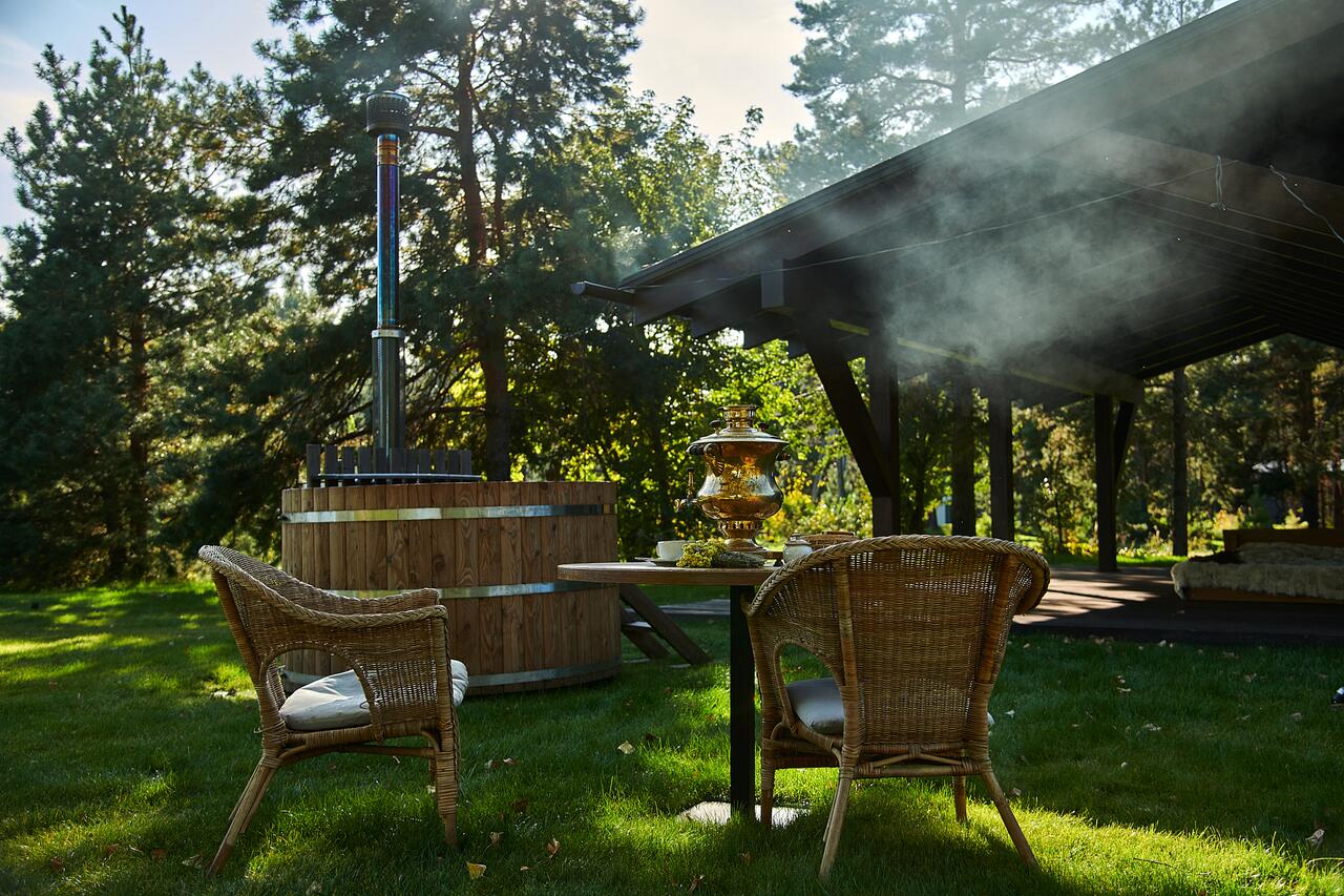 Майские праздники с комфортом: уютные отели для идеального уикенда рядом с Киевом