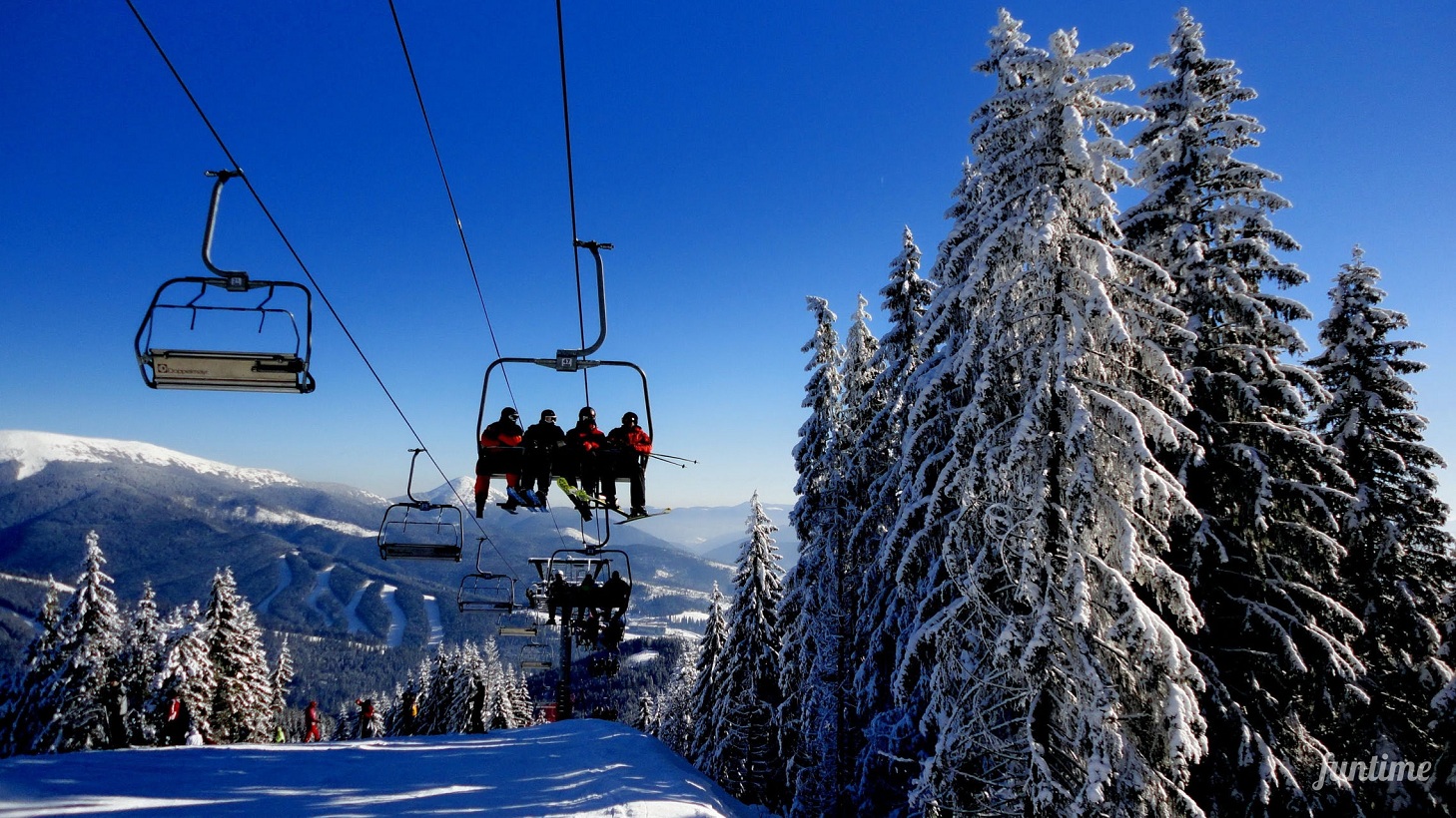 Термальні та гірськолижні курорти: куди в Україні можна поїхати у відпустку взимку