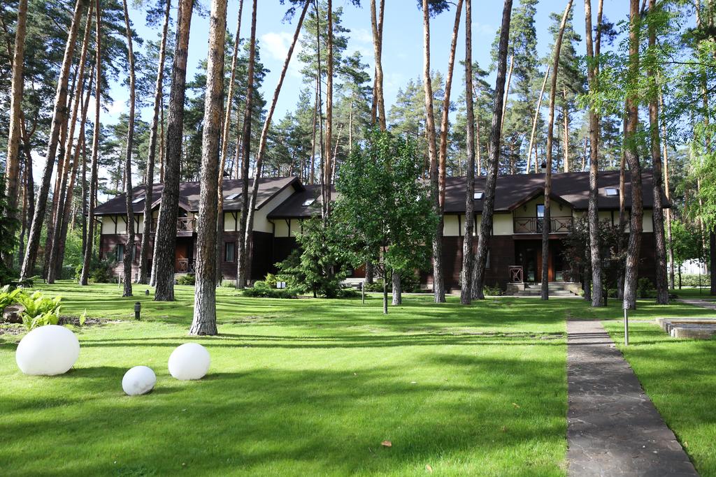 Майские праздники с комфортом: уютные отели для идеального уикенда рядом с Киевом