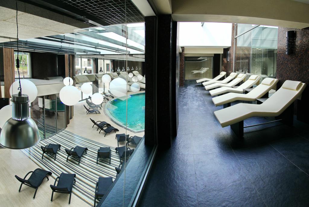 Відпочинок у форматі &quot;делюкс&quot;: скільки коштує вікенд у преміальних спа-комплексах біля Києва