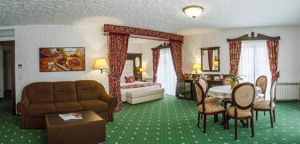 &quot;В Туреччині дешевше&quot;: ціни в готелях Карпат на травневі значно зросли