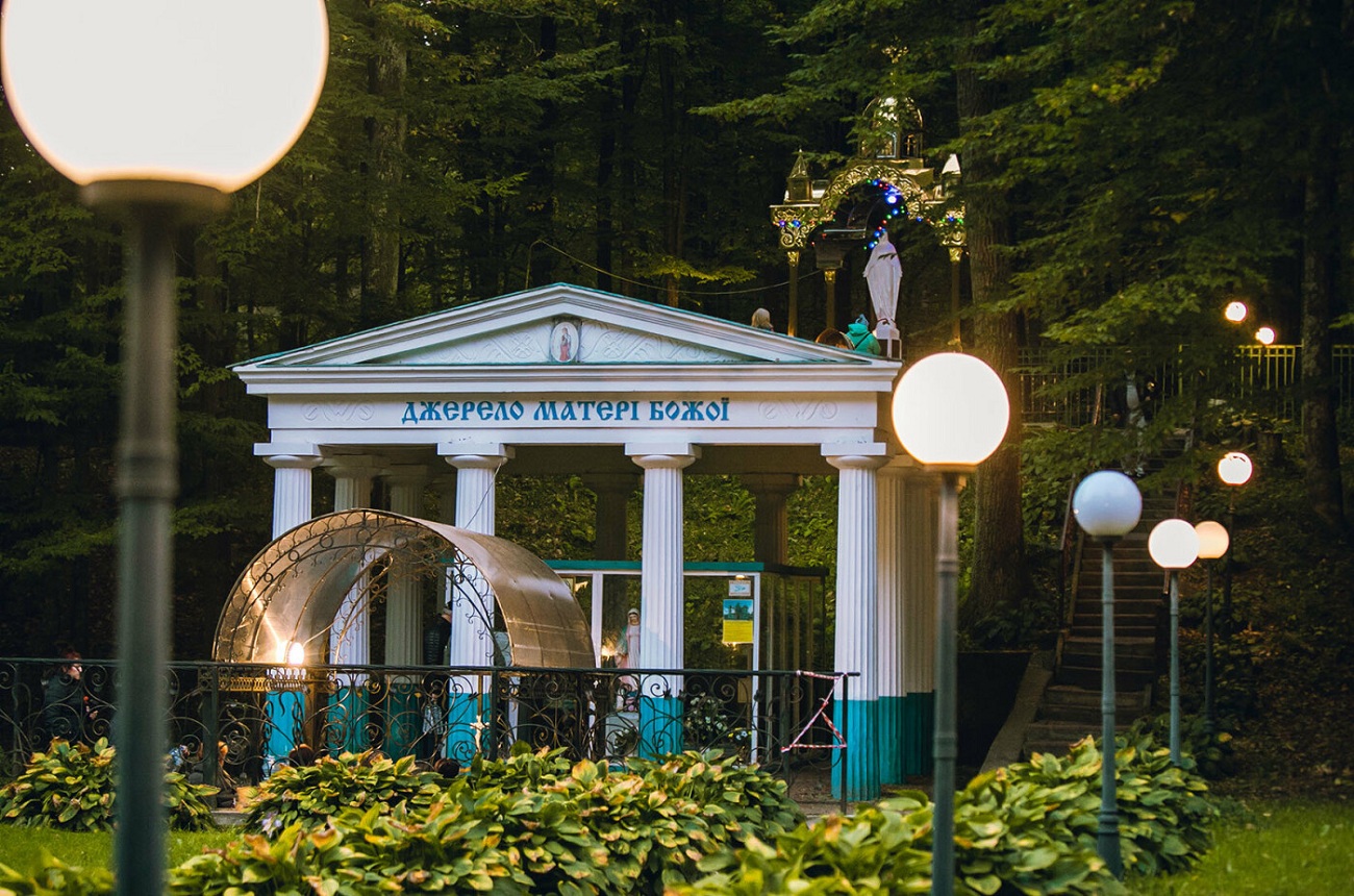 Відпустка з користю: що треба знати про відпочинок на курортах з мінеральними водами в Україні