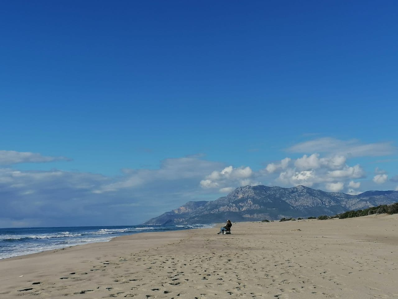 Колоритне місто та теплі пляжі: в Туреччині стає популярною незвичайна локація