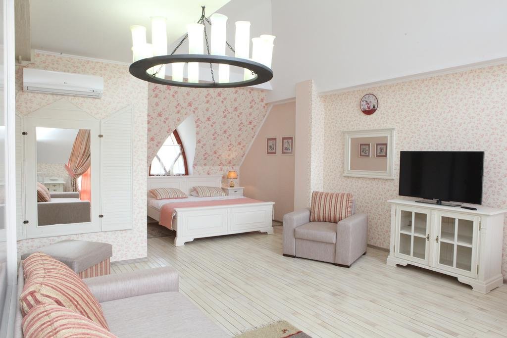 Термальные чаны и спа: необычные отели в Карпатах для романтических выходных