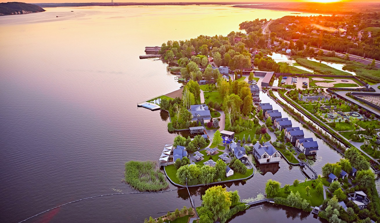 Загородная вип-рыбалка: где и по какой цене ловят трофейную рыбу в Украине