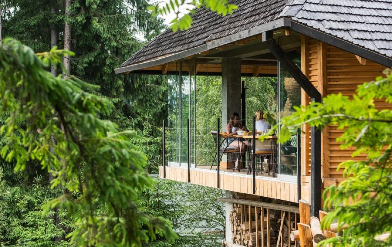 Термальные чаны и спа: необычные отели в Карпатах для романтических выходных