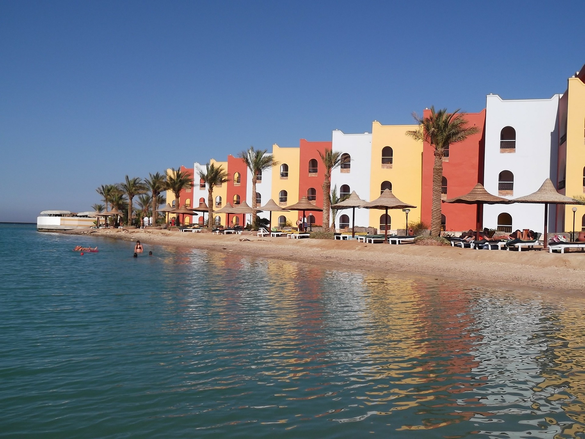 Поток туристов и новые открытия: в Египте раскрыли детали об отдыхе на местных курортах