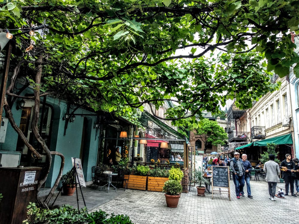 Сонце, море та вино: кращі локації Грузії для знайомства з гостинною країною