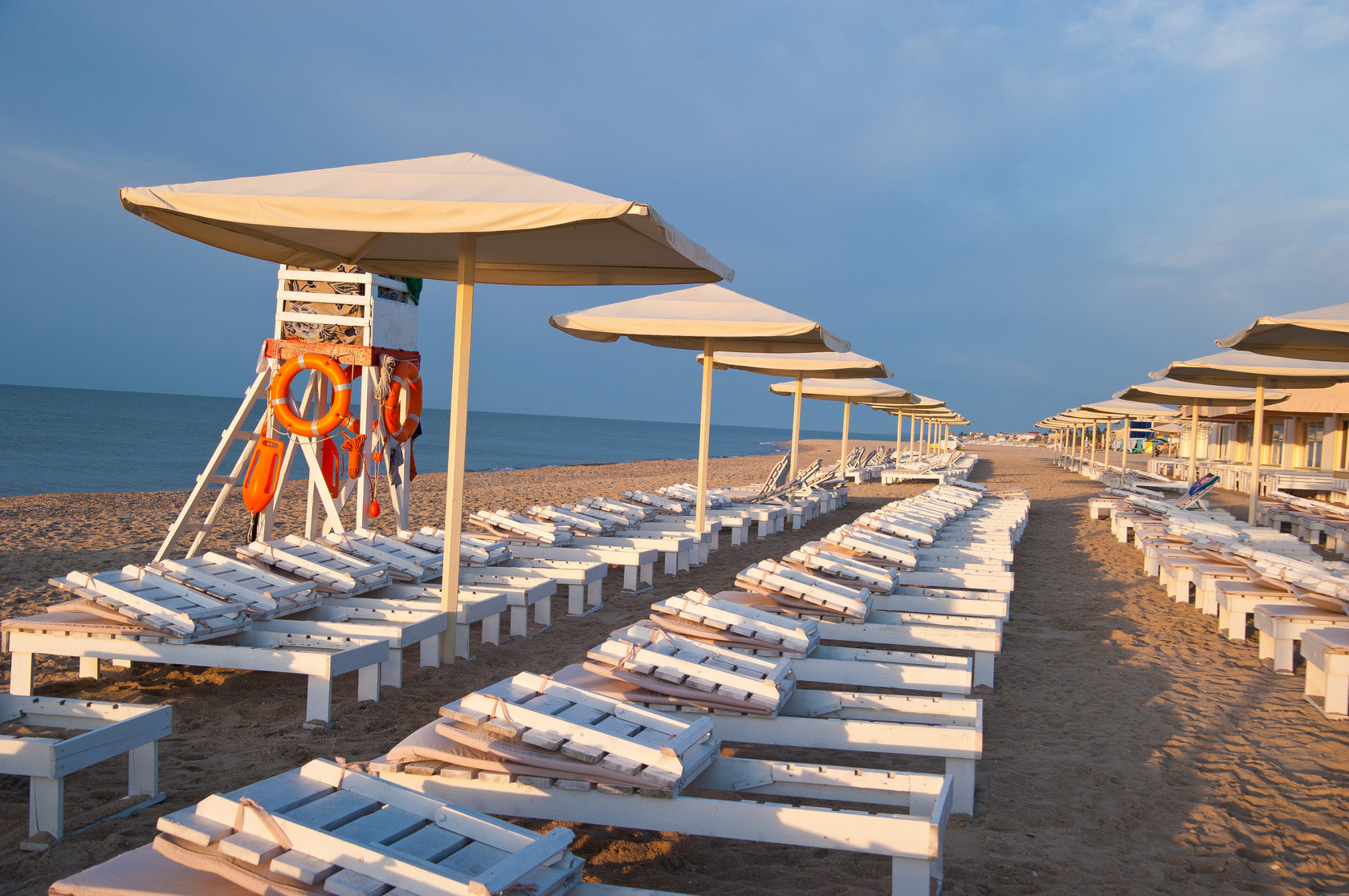 Готовы к летнему сезону: самые чистые пляжи Херсонщины для комфортного отдыха