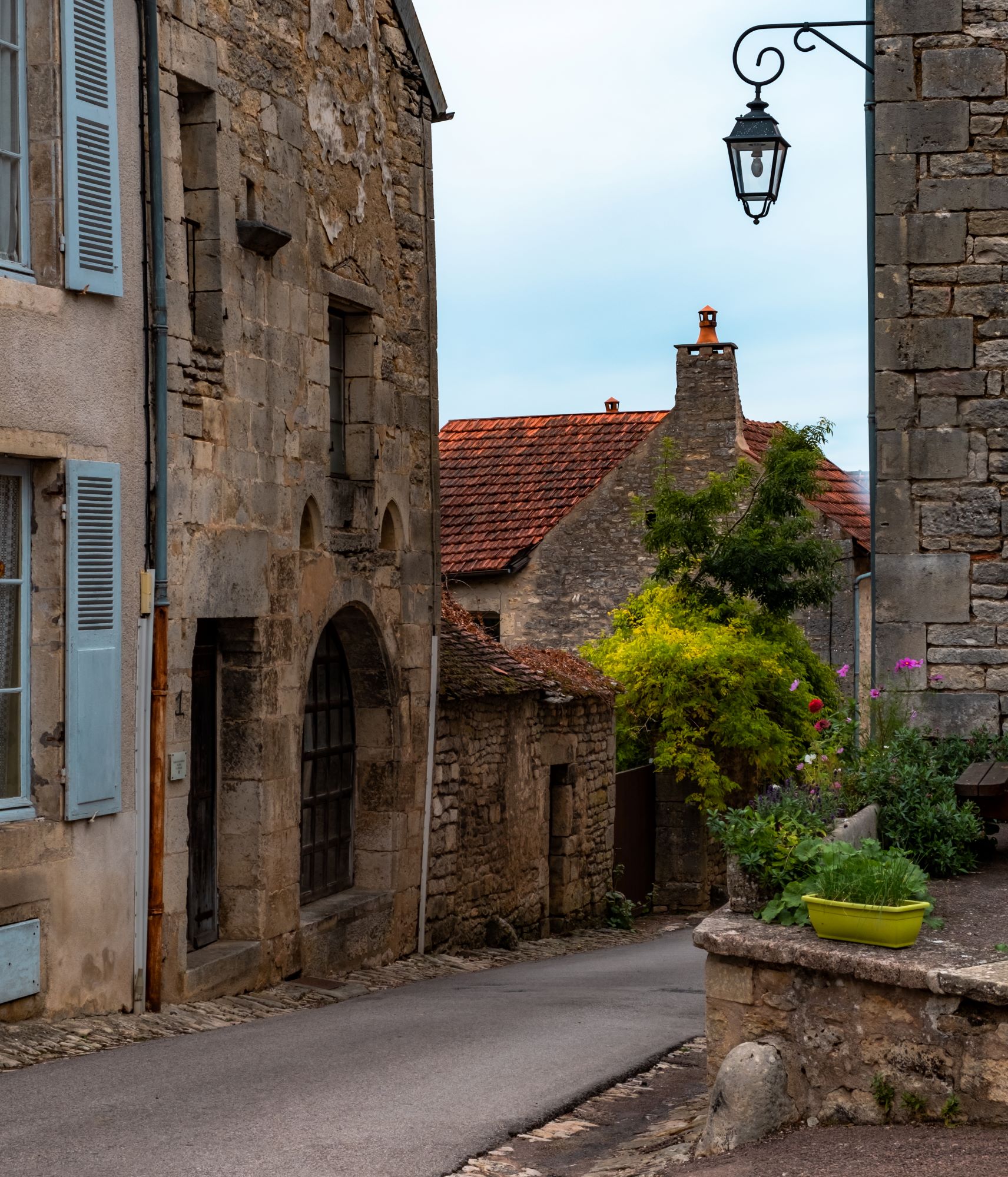 Замки, аббатства и шато. Аутентичные исторические городки и деревни Франции, где словно попадаешь в прошлое