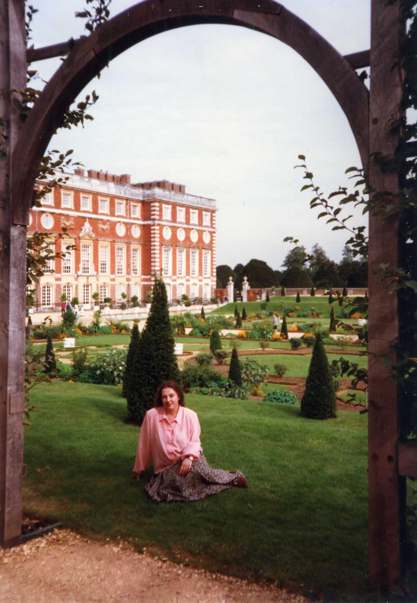 Довгий шлях до безвізу: як світ відкривався для України за 30 років незалежності