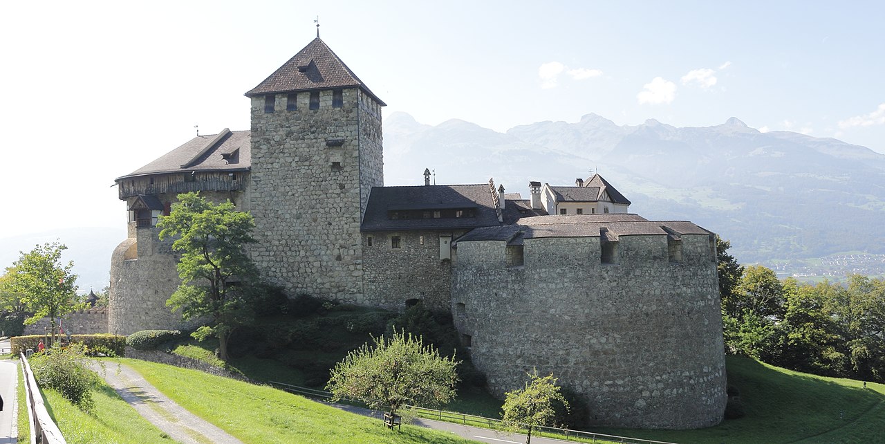 Ліхтенштейн, про який майже ніхто не знає: 10 фактів, що здивують туристів