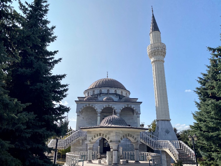 Острова, греческие традиции и кухня юга: 10 вещей, которые стоит успеть сделать на Приазовье в бархатный сезон