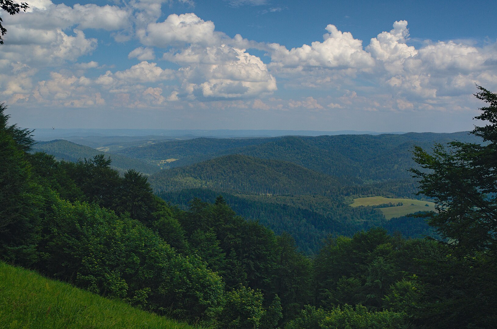 Невідома Польща. Від піщаних дюн до глибоких озер: куди поїхати, щоб закохатися у цю країну