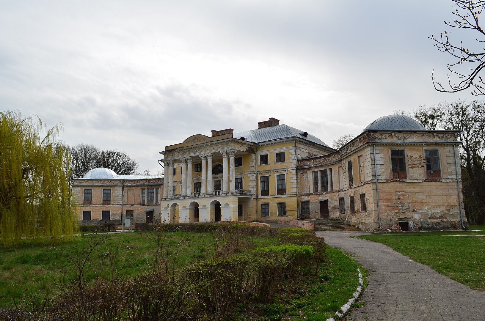 Дворянський маєток, який став унікальним музеєм: чому варто відвідати палац Грохольських