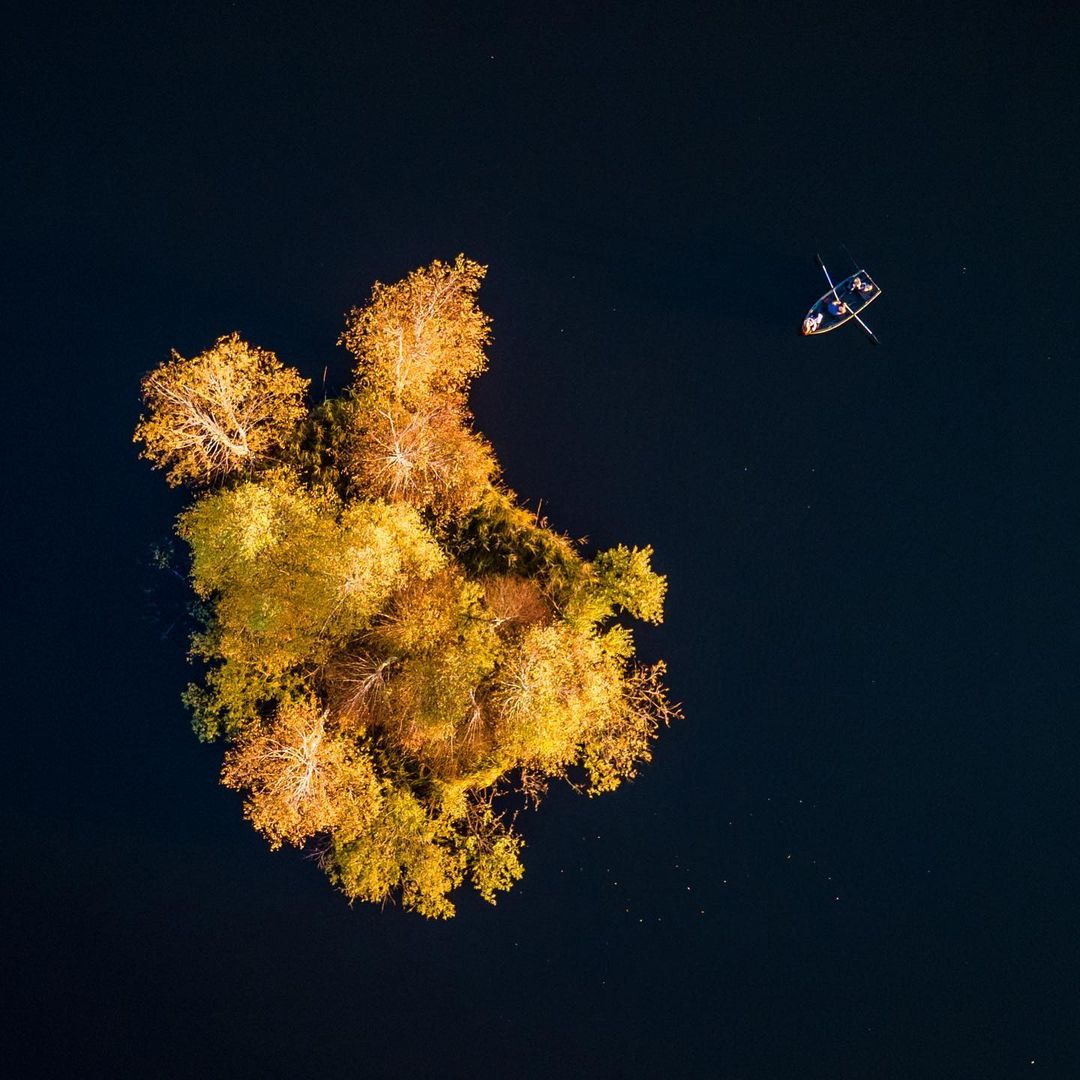 Парки, скалы и водопады: 12 впечатляющих локаций Львовщины для эффектных фото