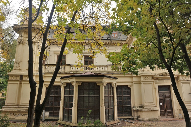 Secrets of Sapieha Palace: What historic French Baroque building in heart of Ukraine's Lviv hides