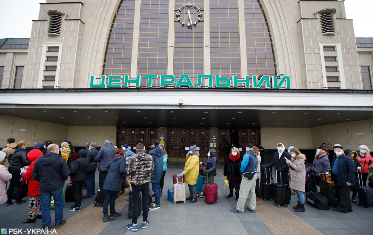 Ціни на проїзд та нові маршрути. Якими будуть подорожі на поїздах по Україні у 2022 році