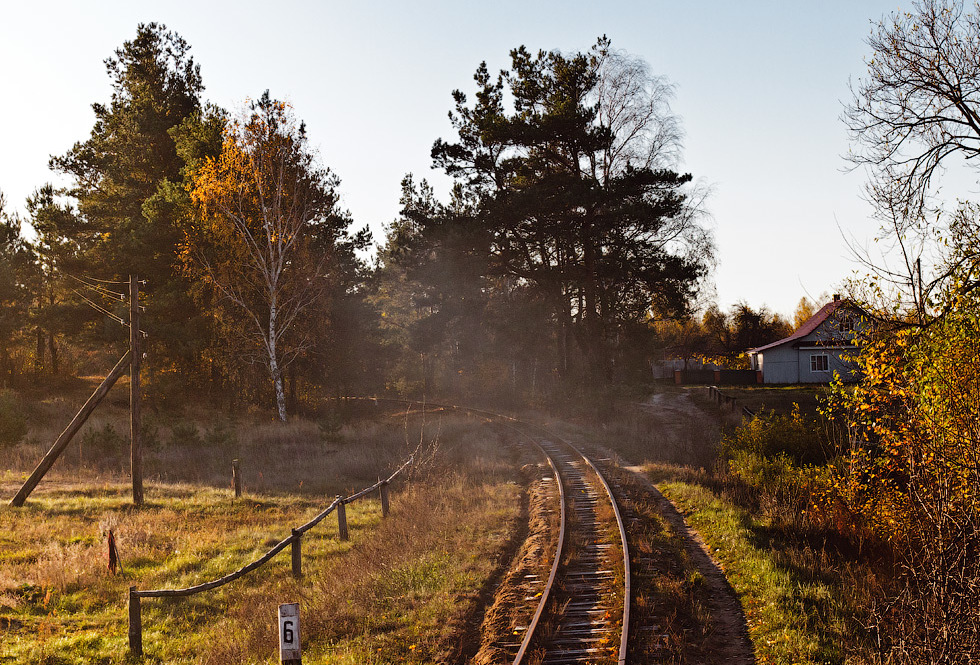 Паровози, осінні краєвиди і атмосфера 19 сторіччя. Вперше для українських туристів стали проводити ретро-тури на вузькоколійках