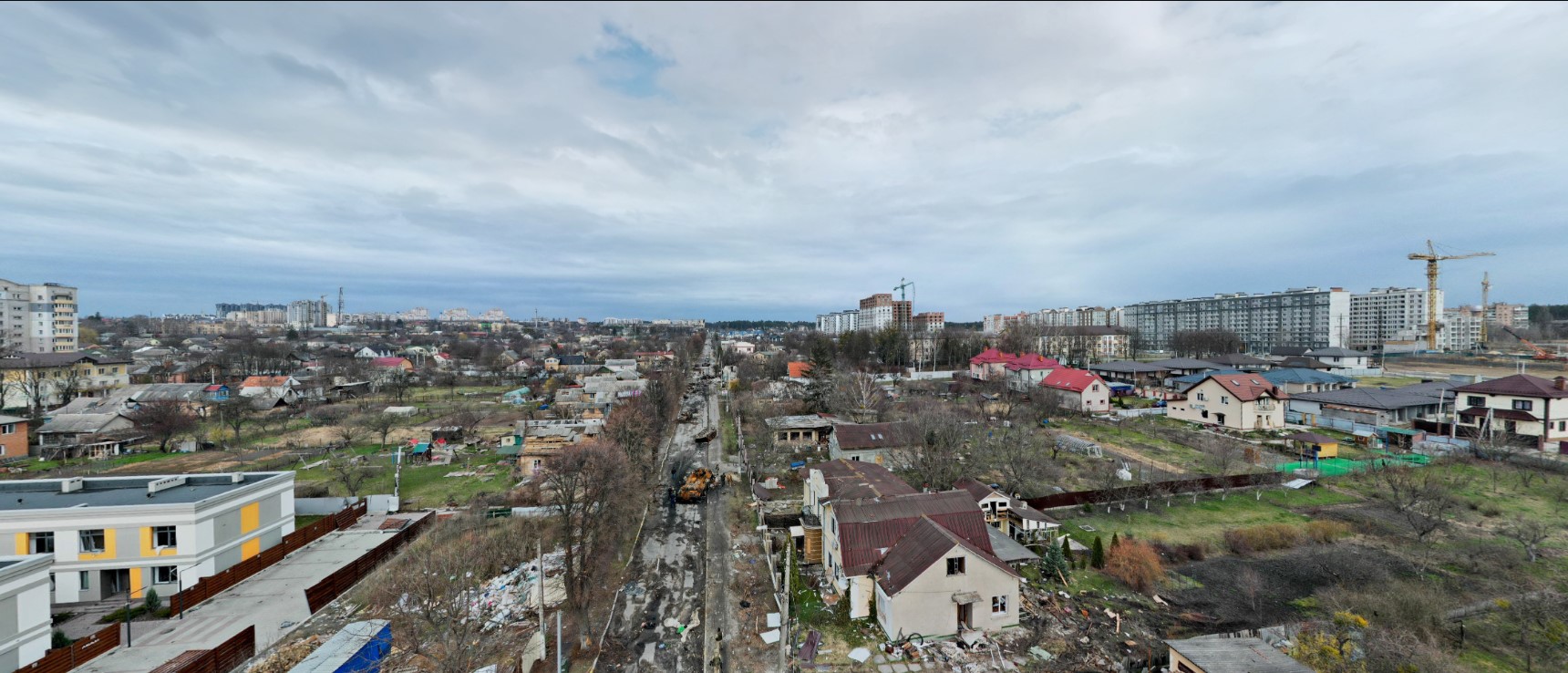 Свідчення злочинів. Як волонтери документують масштаби руйнувань від війни в Україні