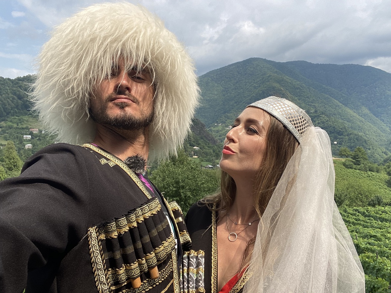 Вражаючі краєвиди, унікальні пляжі та вино: як провести незабутню відпуску в Батумі