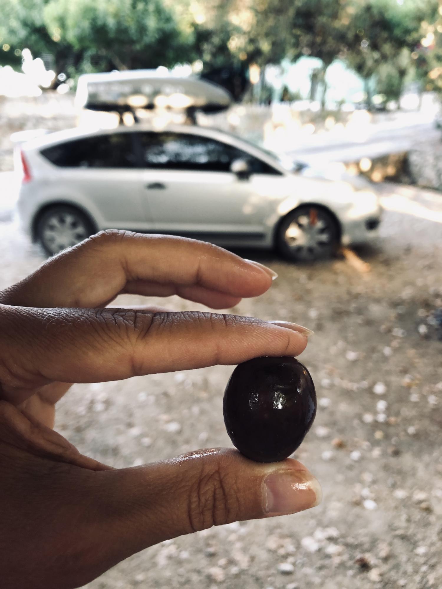 Одне з найкрасивіших місць на землі. Як маловідома бухта в Греції стала меккою туристів