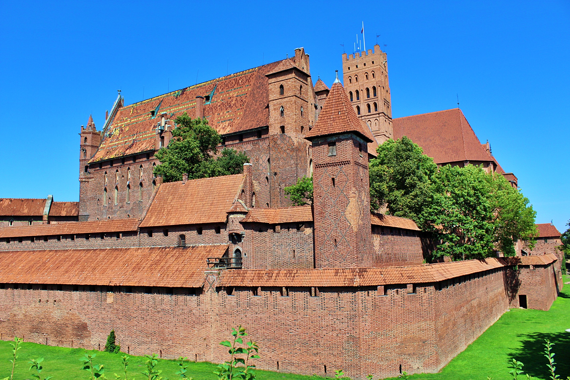 Невідома Польща. Від піщаних дюн до глибоких озер: куди поїхати, щоб закохатися у цю країну